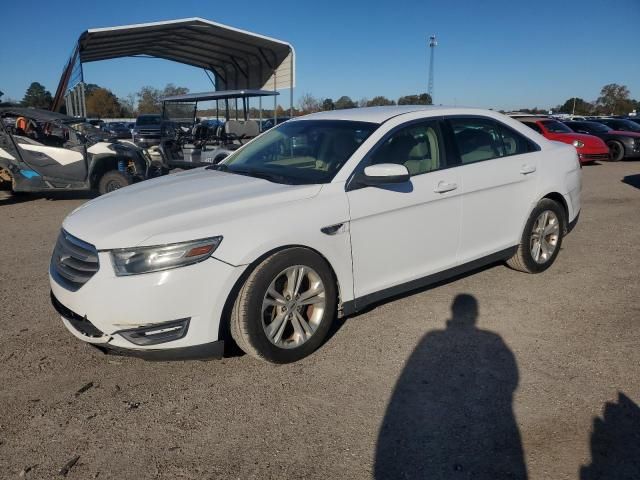 2014 Ford Taurus SEL