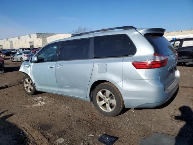 2015 Toyota Sienna LE