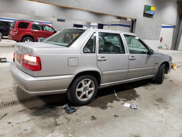 1998 Volvo S70