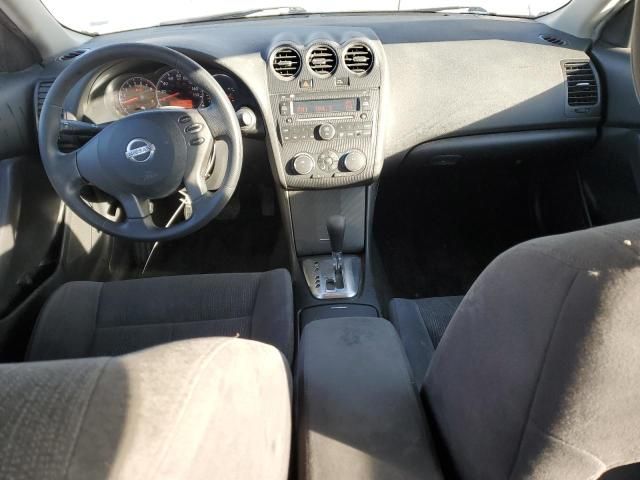 2010 Nissan Altima Base