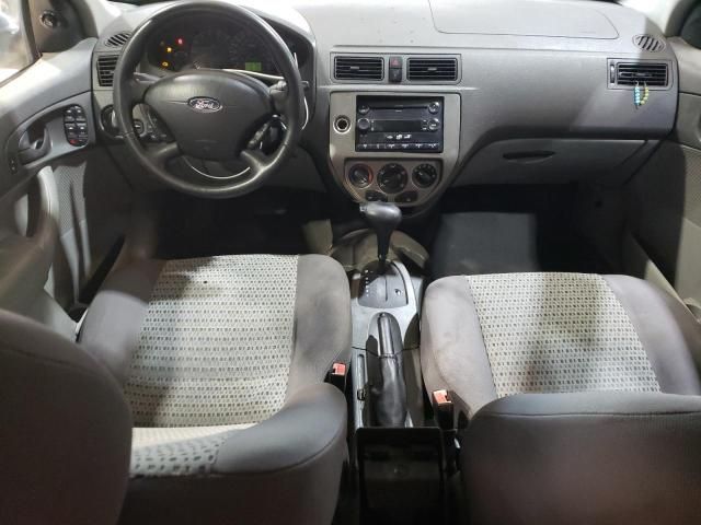 2005 Ford Focus ZX4