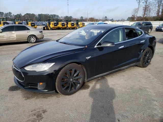 2015 Tesla Model S 70D