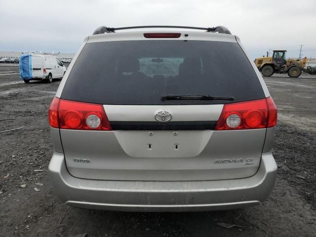 2006 Toyota Sienna CE