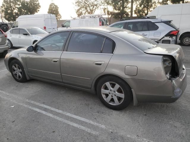 2003 Nissan Altima Base