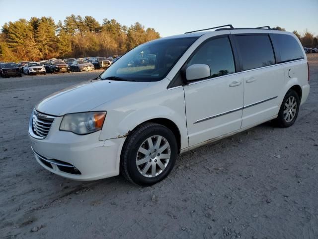 2013 Chrysler Town & Country Touring