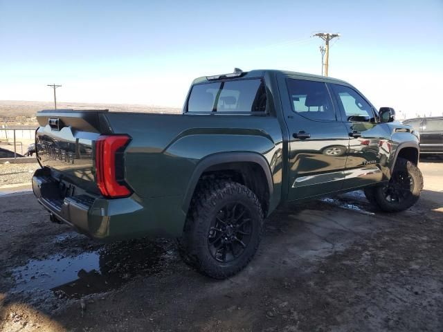 2022 Toyota Tundra Crewmax SR