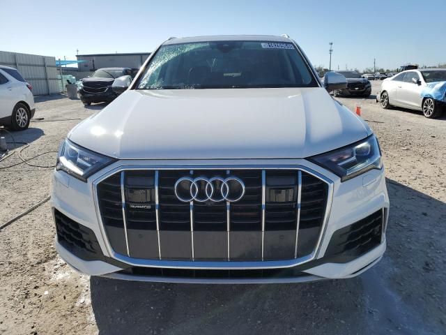 2022 Audi Q7 Premium Plus