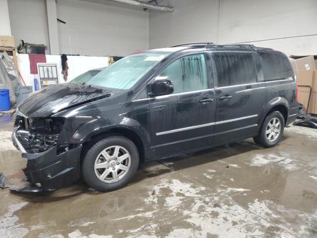 2010 Chrysler Town & Country Touring