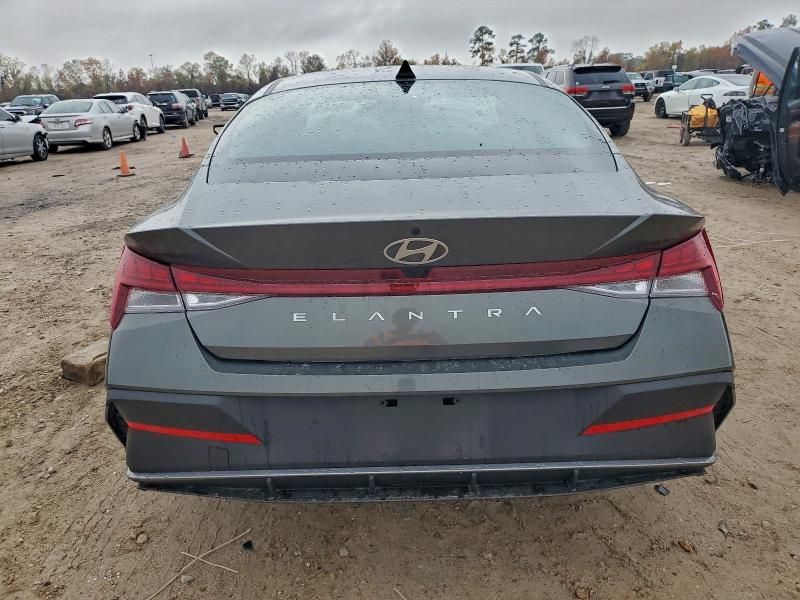 2025 Hyundai Elantra Blue