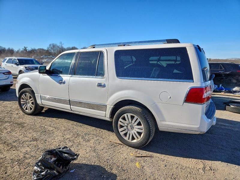 2011 Lincoln Navigator l