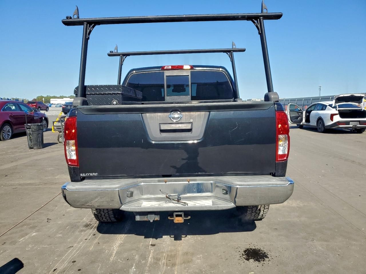 2016 Nissan Frontier s