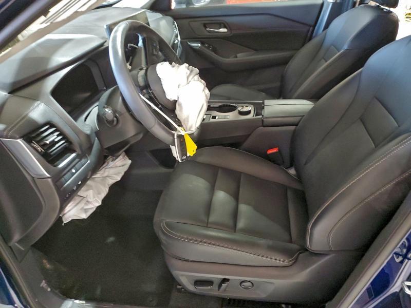 2024 Nissan Rogue sl