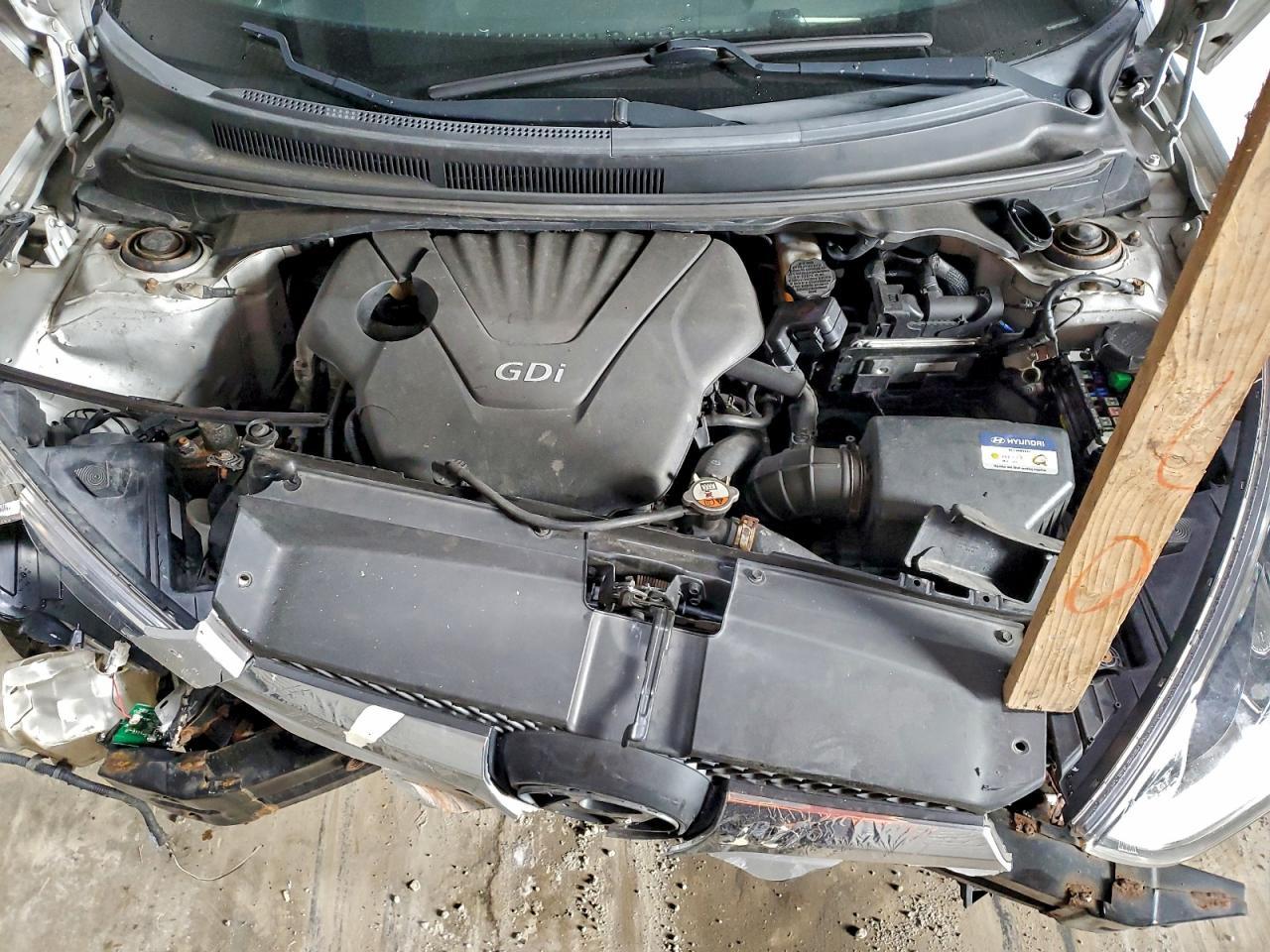 2016 Hyundai Veloster Base