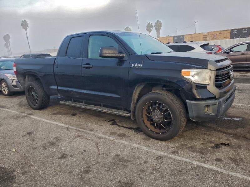 2016 Toyota Tundra Double cab sr