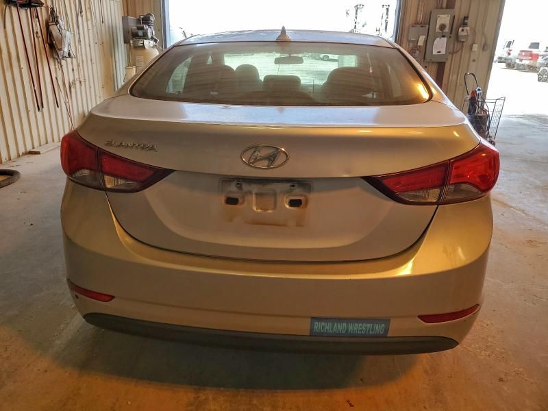 2014 Hyundai Elantra se