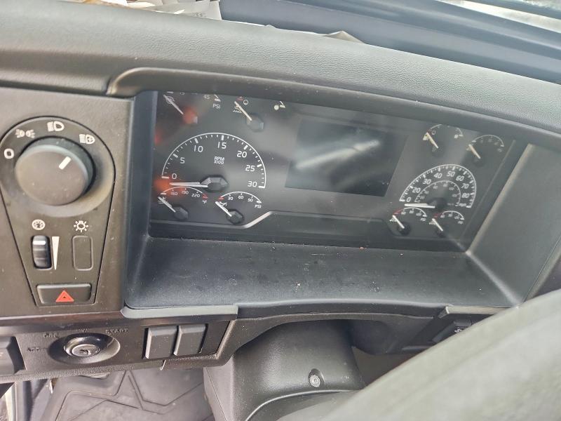 2025 Volv O VNL Semi Truck