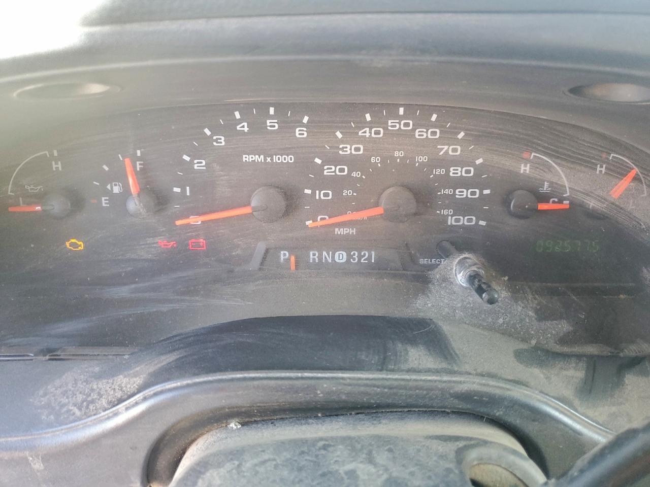 2008 Ford E350 BOX Truck