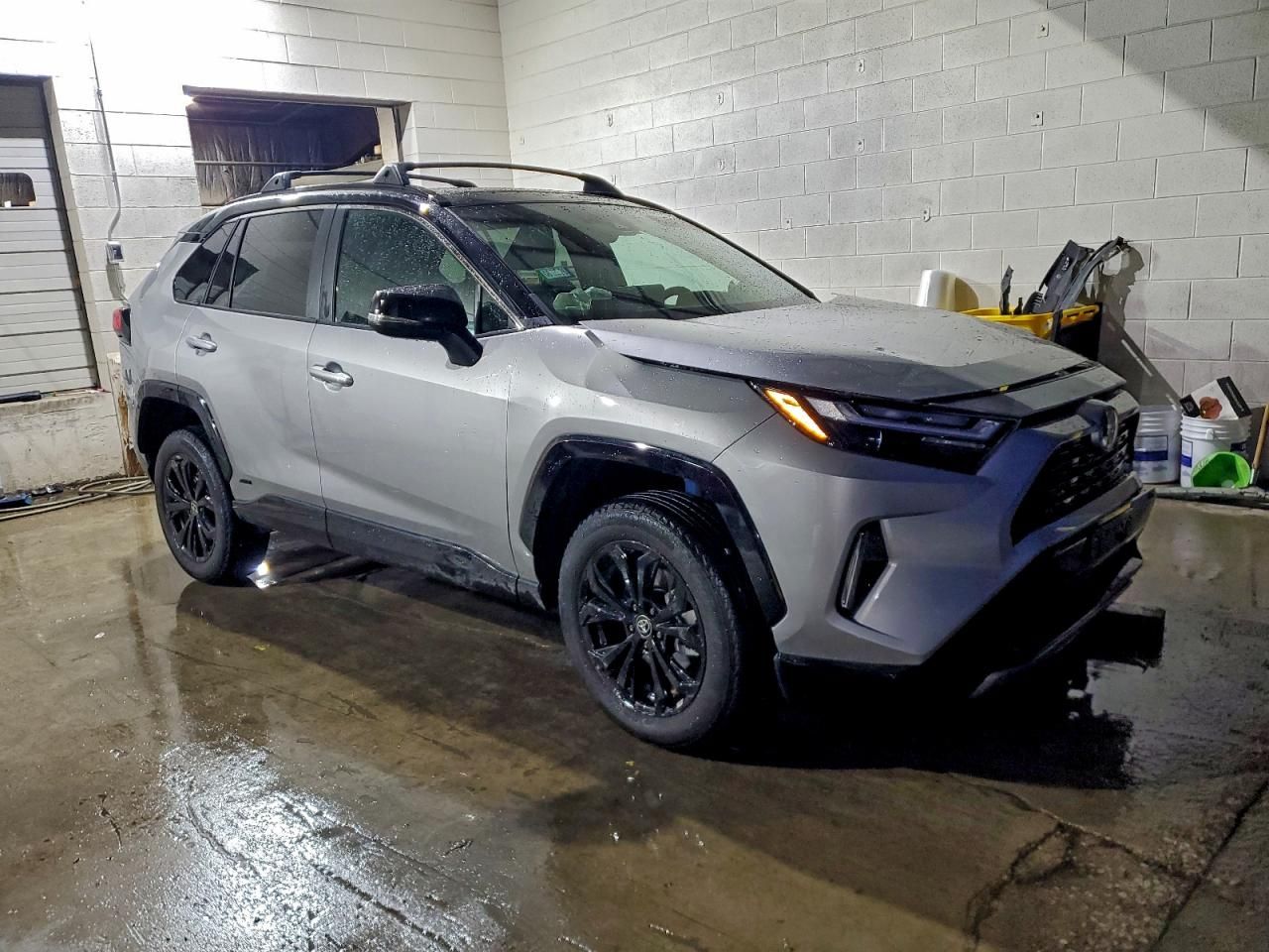 2025 Toyota Rav4 xse