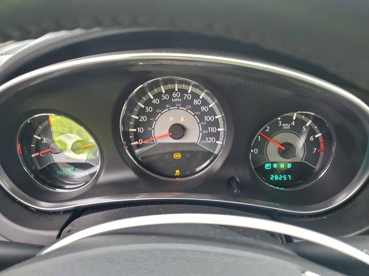 2011 Chrysler 200 Limited
