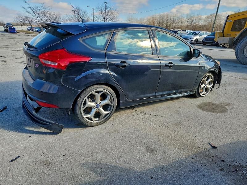 2016 Ford Focus st