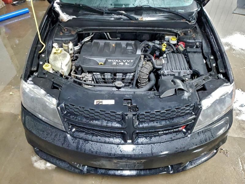 2014 Dodge Avenger se