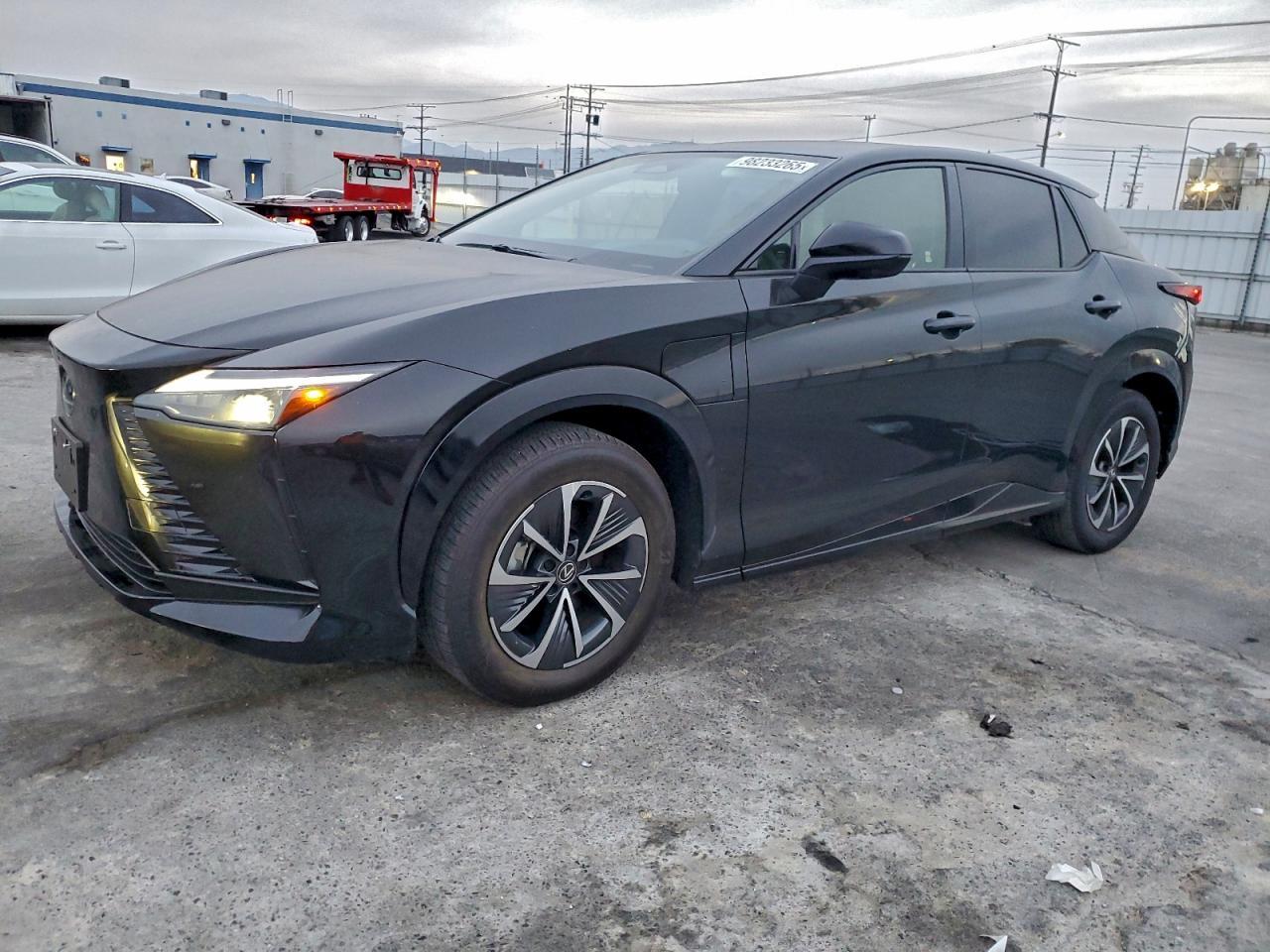 2025 Lexus Rz 300e