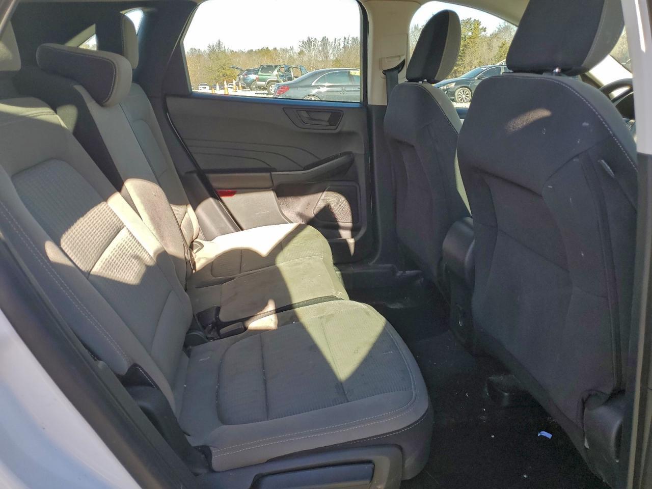 2022 Ford Escape s