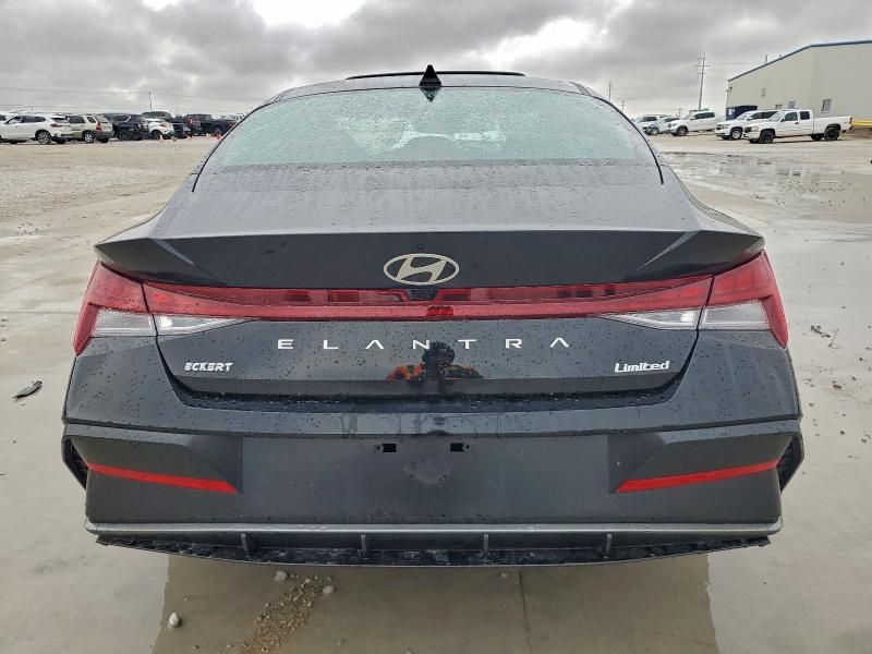 2025 Hyundai Elantra Limited