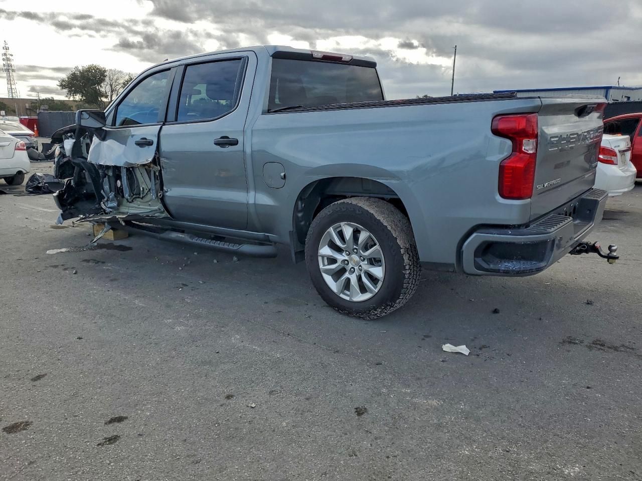 2025 Chevrolet Silverado C1500 Custom