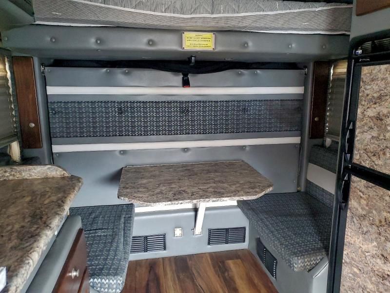 2019 Freightliner Business Lass M2 BOX Truck