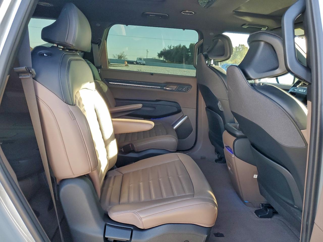 2024 KIA EV9 Land
