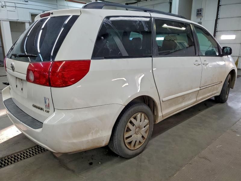 2009 Toyota Sienna ce