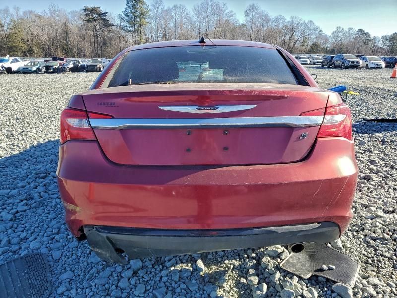 2013 Chrysler 200 Limited