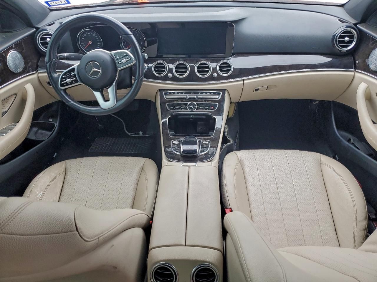2019 Mercedes-Benz E 300
