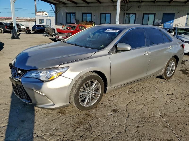 2015 Toyota Camry le
