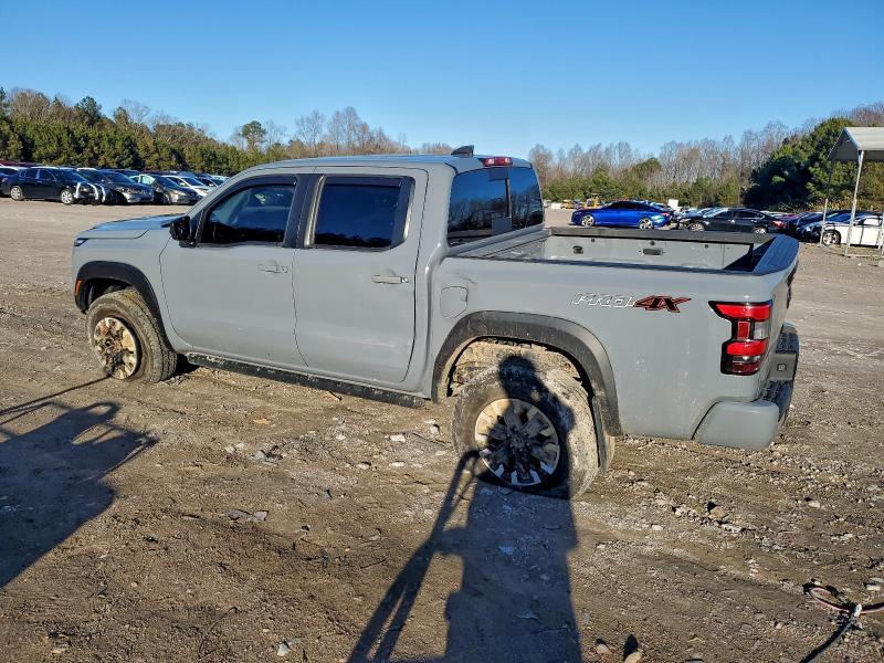 2023 Nissan Frontier s