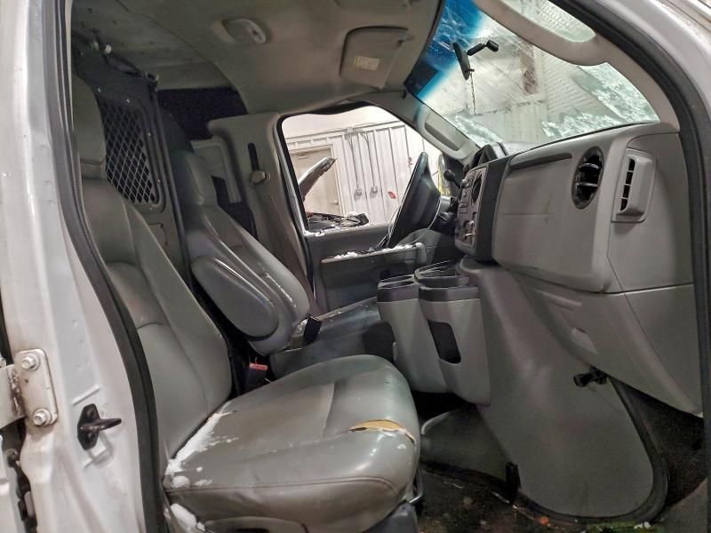 2009 Ford Econoline E150 van