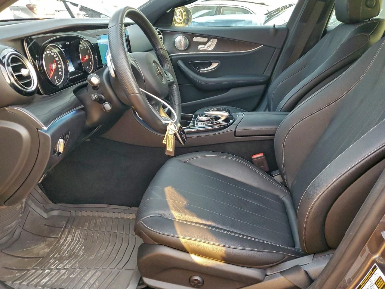 2017 Mercedes-Benz E 300 4matic