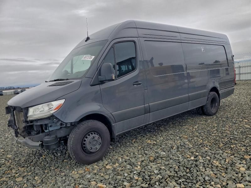 2024 Mercedes-Benz Sprinter 3500