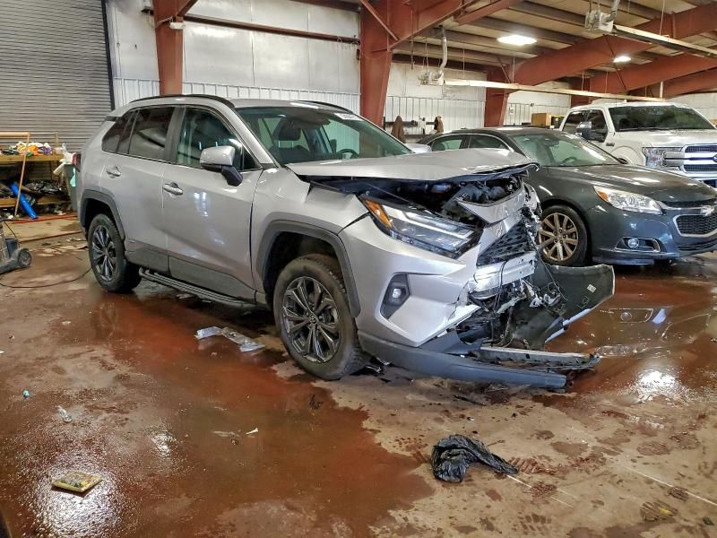 2022 Toyota Rav4 xle Premium