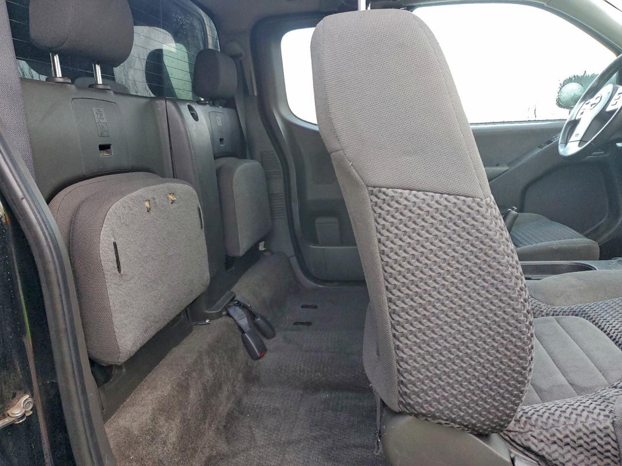 2018 Nissan Frontier SV V6