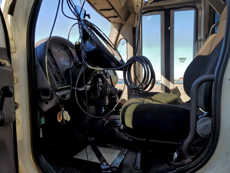 2021 Freigliner 2021 Freightliner Shuttle Bus