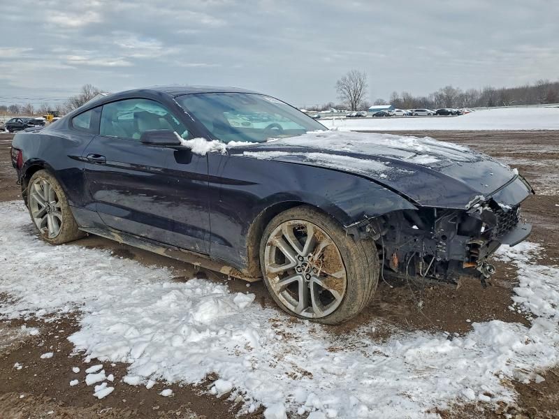 2022 Ford Mustang