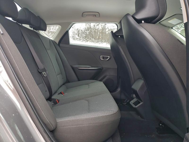 2025 KIA K4 lx