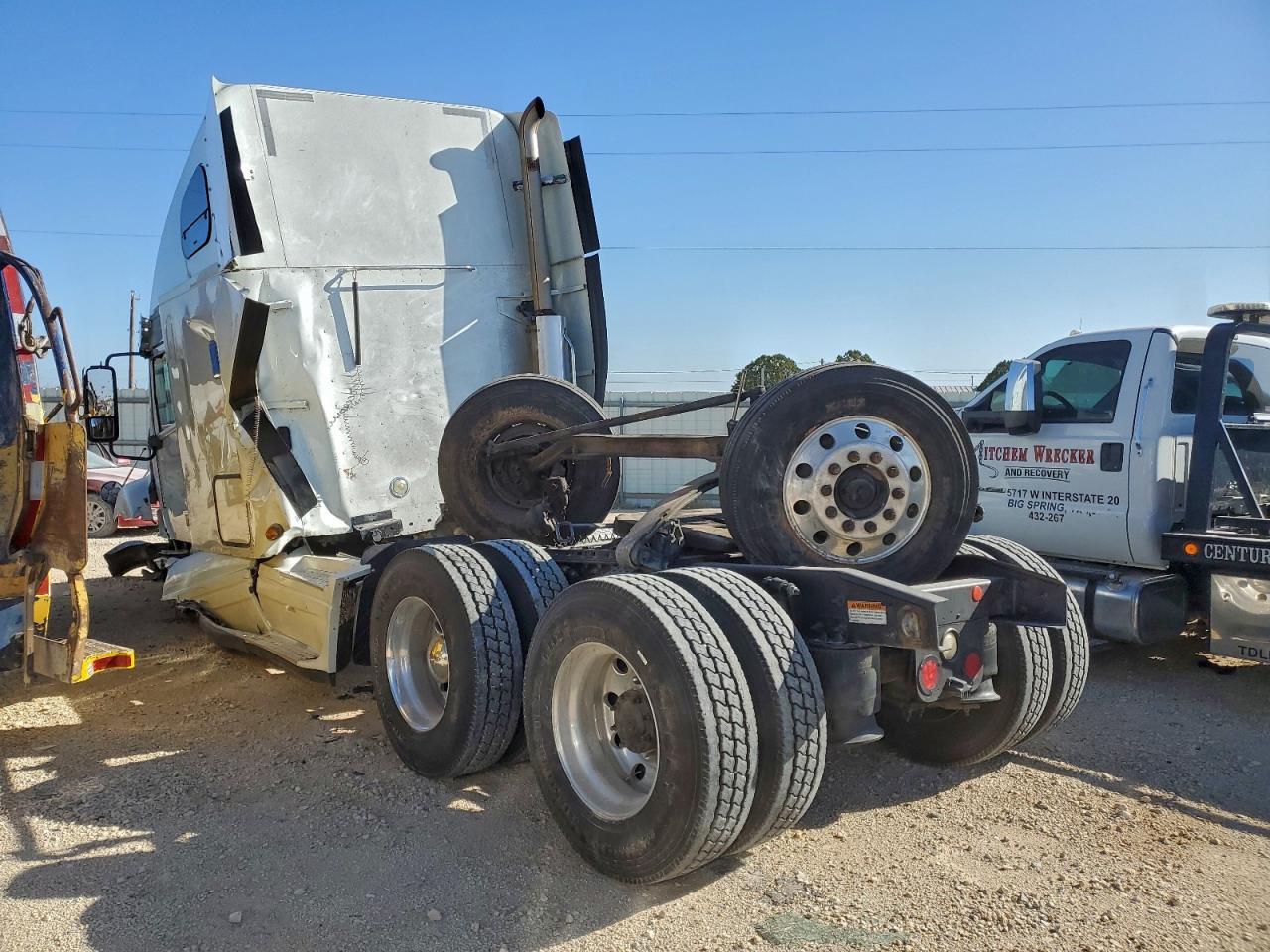 2018 Freigliner 2018 Freightliner Columbia Semi Truck