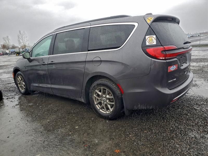 2021 Chrysler Pacifica Touring