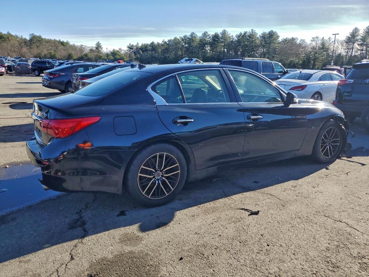 2014 Infiniti Q50 Base