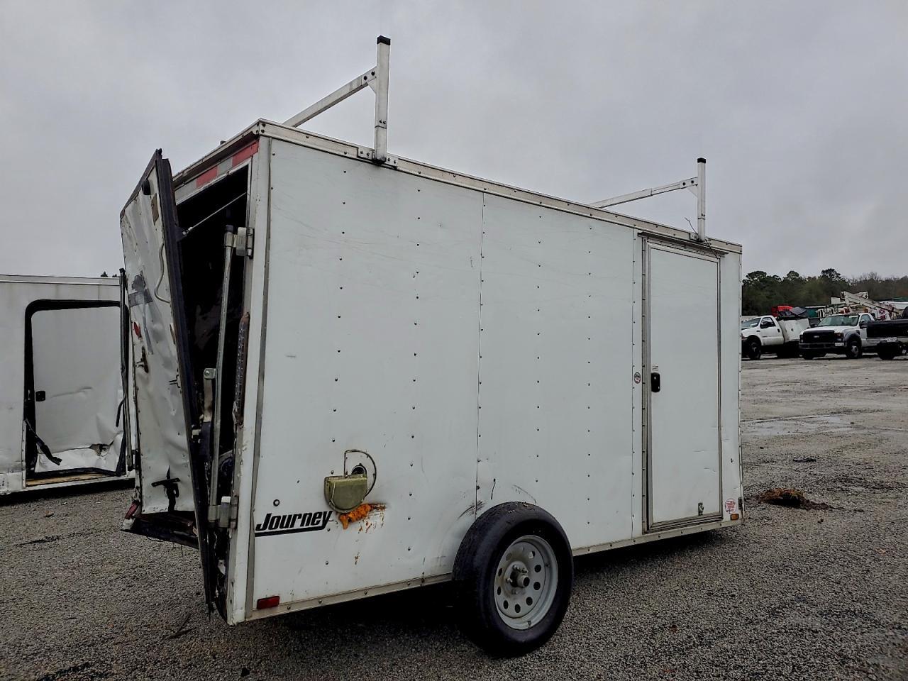 2017 Lgas Unknown-Enclosed Cargo Trailer
