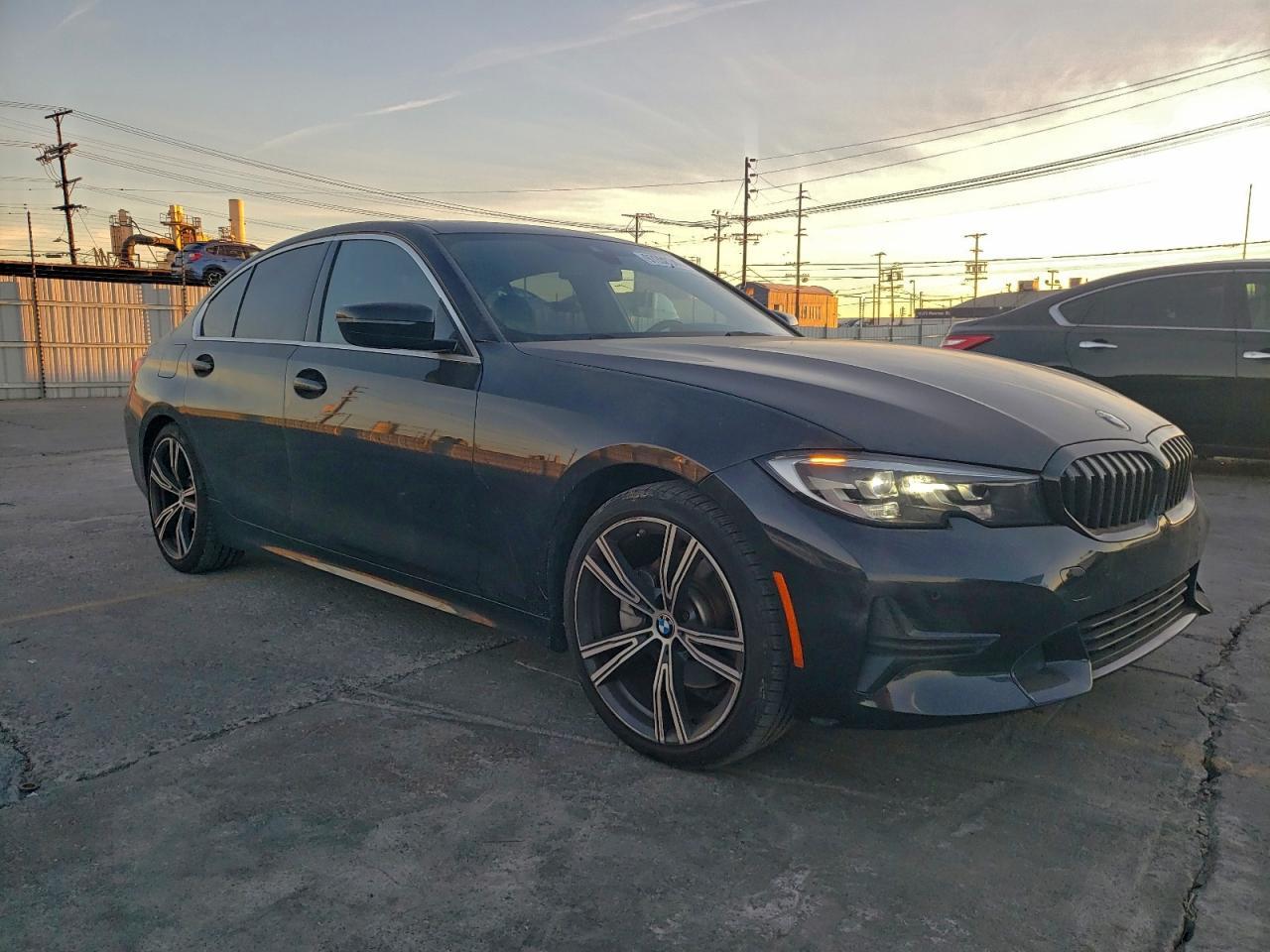 2020 BMW 330i