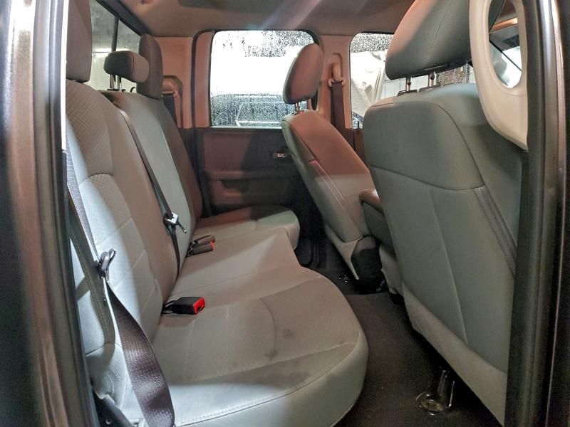 2018 Dodge Ram 1500 slt